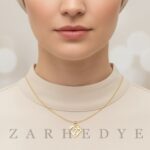 پلاک طلا حرف Z انگلیسی و قلب تو خالی کد 01 روی گردن مدل
