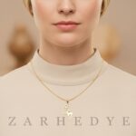 آویز طلا آهو و دختر کد 01 روی گردن مدل