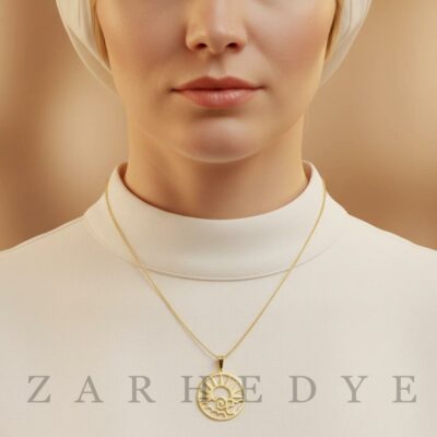 آویز طلا خورشید کد 04 روی گردن مدل