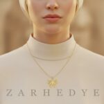 آویز طلا پروانه کد 020 روی گردن مدل